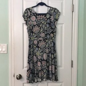 Women’s Petite Loft Dress — Size LP
